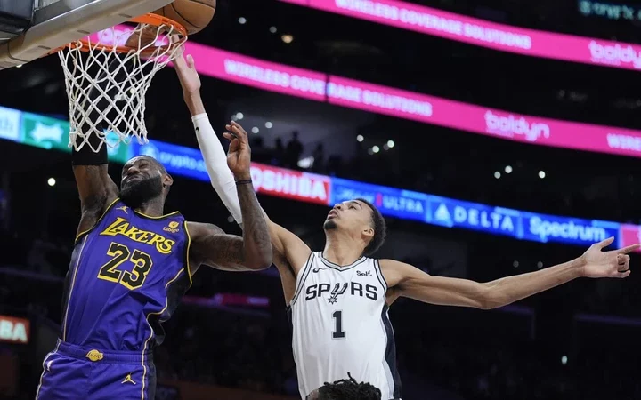King James and The Brow Dominate as Lakers Outlast Spurs in High-Scoring Thriller