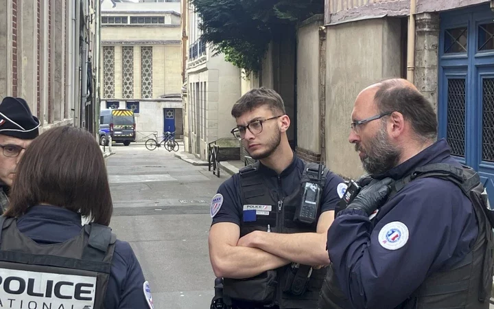 French Police Take Down Arson Suspect in Synagogue Shootout