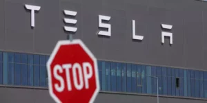 Tesla's Last-Minute Internship Shuffle Leaves Students in the Lurch