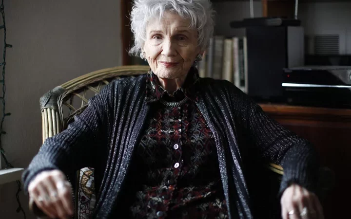 Navigating Alice Munro: Educators' New Challenge After Daughter's Disclosure